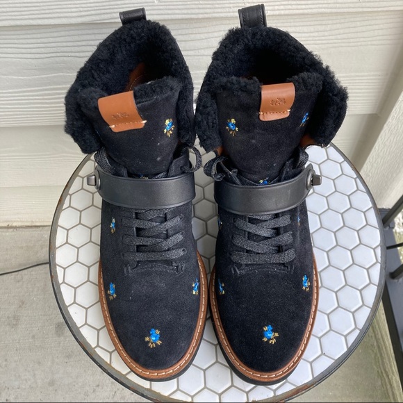 COACH Urban Hiker Boots Black Prairie Leather - Picture 2 of 8